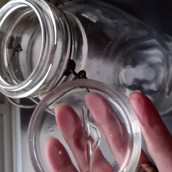 Old Safety Seal canning jar - Picture 7 of 9